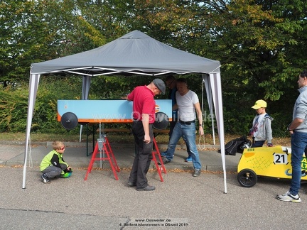 4. Seifenkistenrennen in Ossweil 08