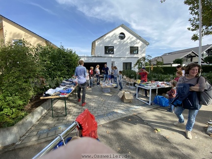2021.10.02 1.Ossweiler Lauf und Kauf Flohmarkt 082
